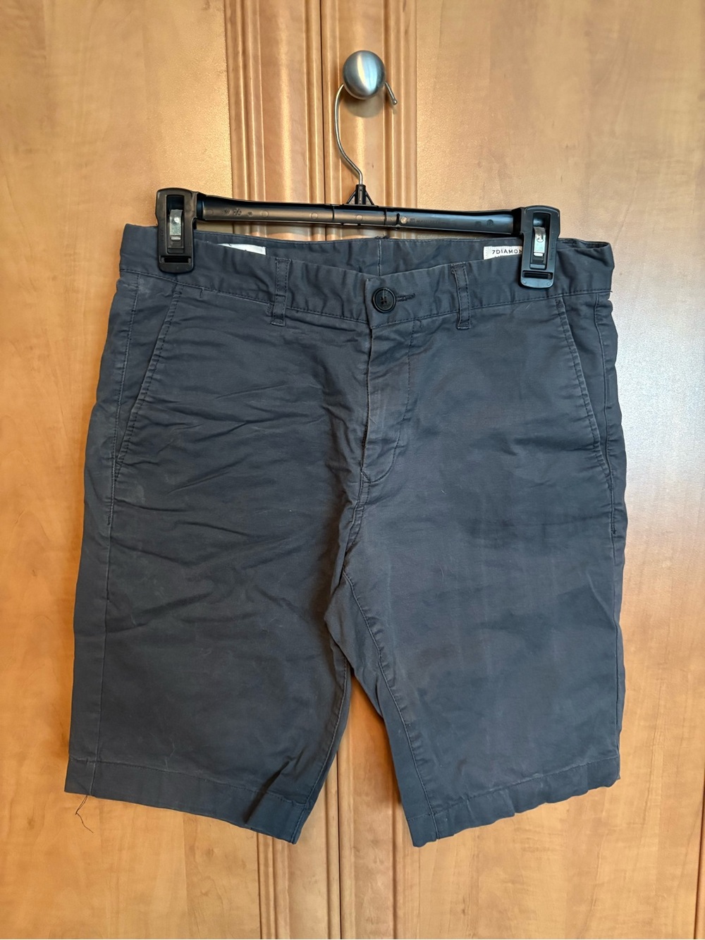 7 Diamonds Men's Grey Flat Front Shorts